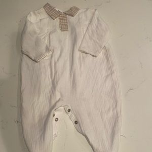 Baby Dior one piece unisex button up